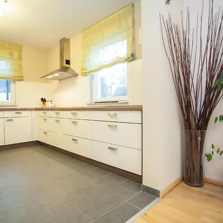 Detached In Winterberg-langewiese With Wood-burning Stove And Carport בית נופש ווינטרברג