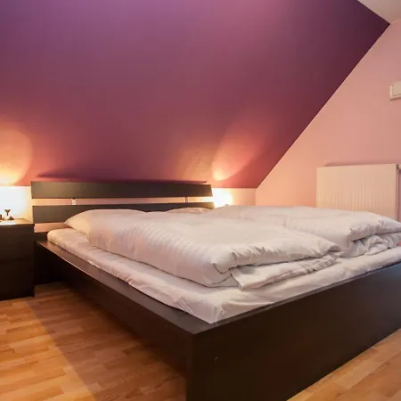 Detached In Winterberg-langewiese With Wood-burning Stove And Carport בית נופש *