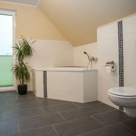 Detached In Winterberg-langewiese With Wood-burning Stove And Carport בית נופש ווינטרברג