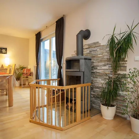 בית נופש Detached In Winterberg-langewiese With Wood-burning Stove And Carport